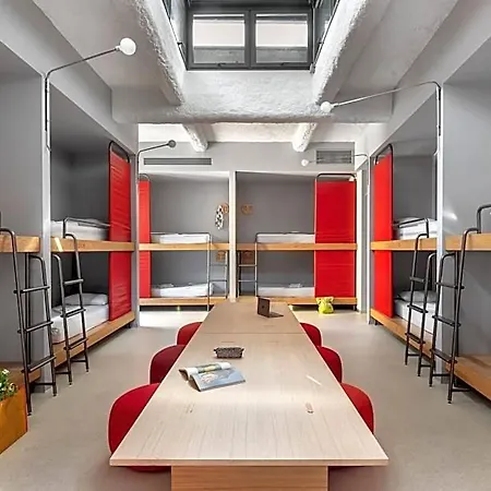 Combo Hostal