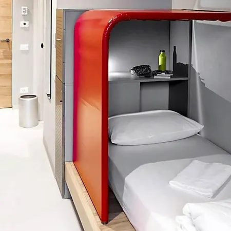Hostal Combo *