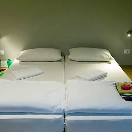 Hostal Combo