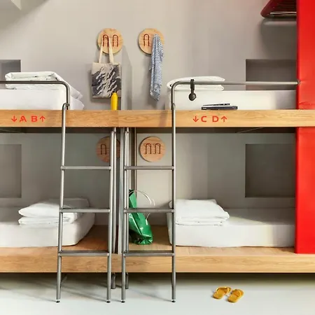 Combo Hostel *