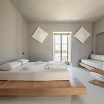 Hostel Combo