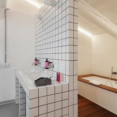 Combo Hostel *